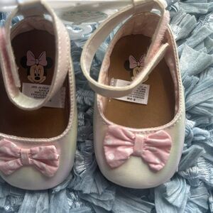 Disney Minnie Mouse Pink Polka Dot Bow Shoes 6-9 months